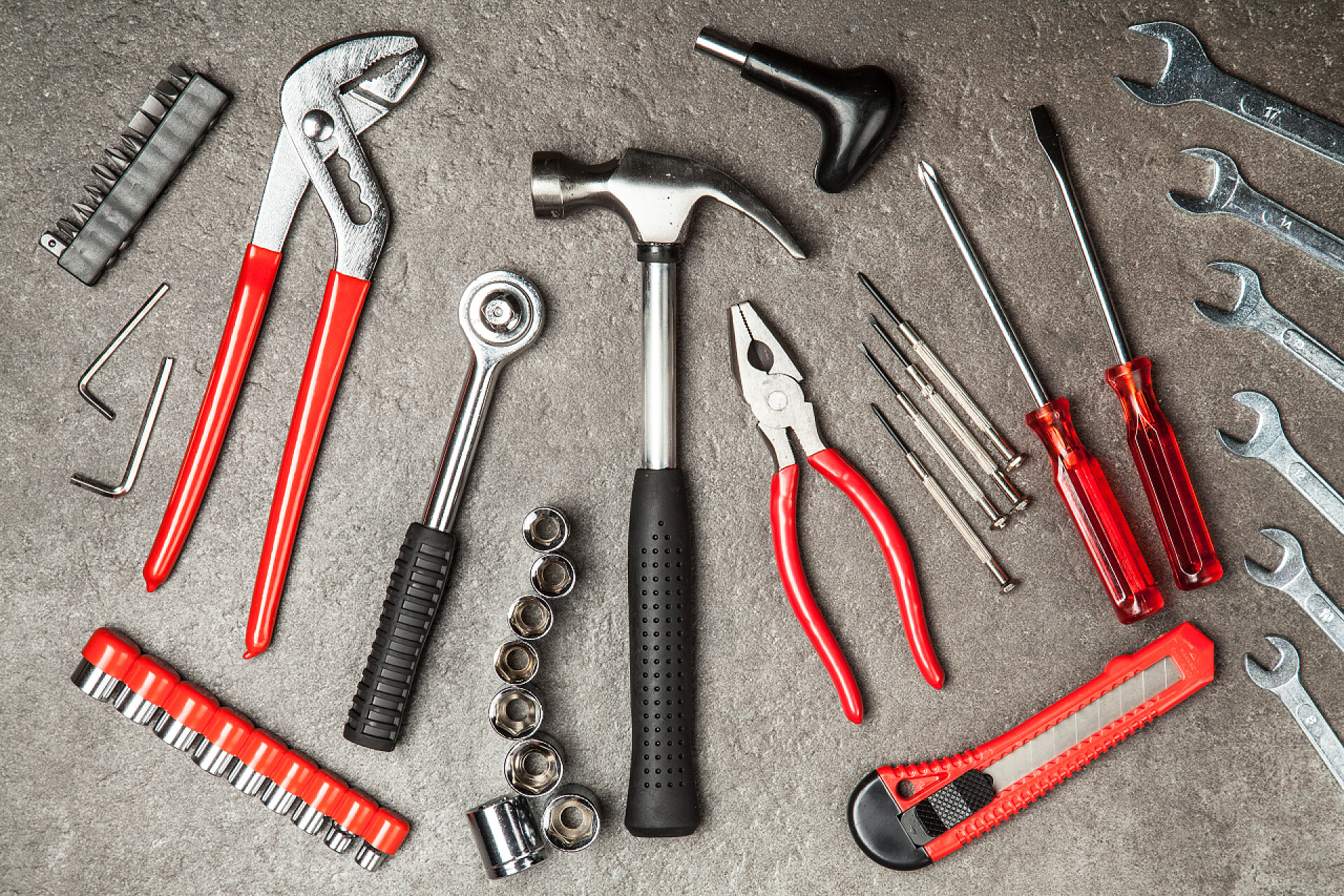 探索五金工具中的釘子設計素材 從傳統到現代的應用與創新